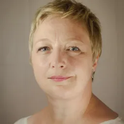 Bidragsyter Stephanie Butland