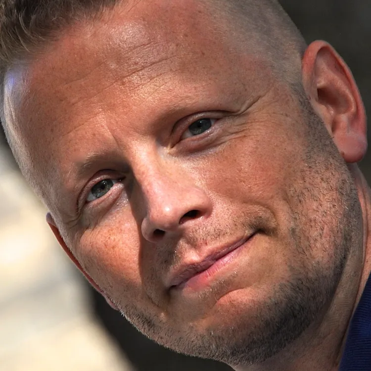 Bidragsyter Patrick Ness