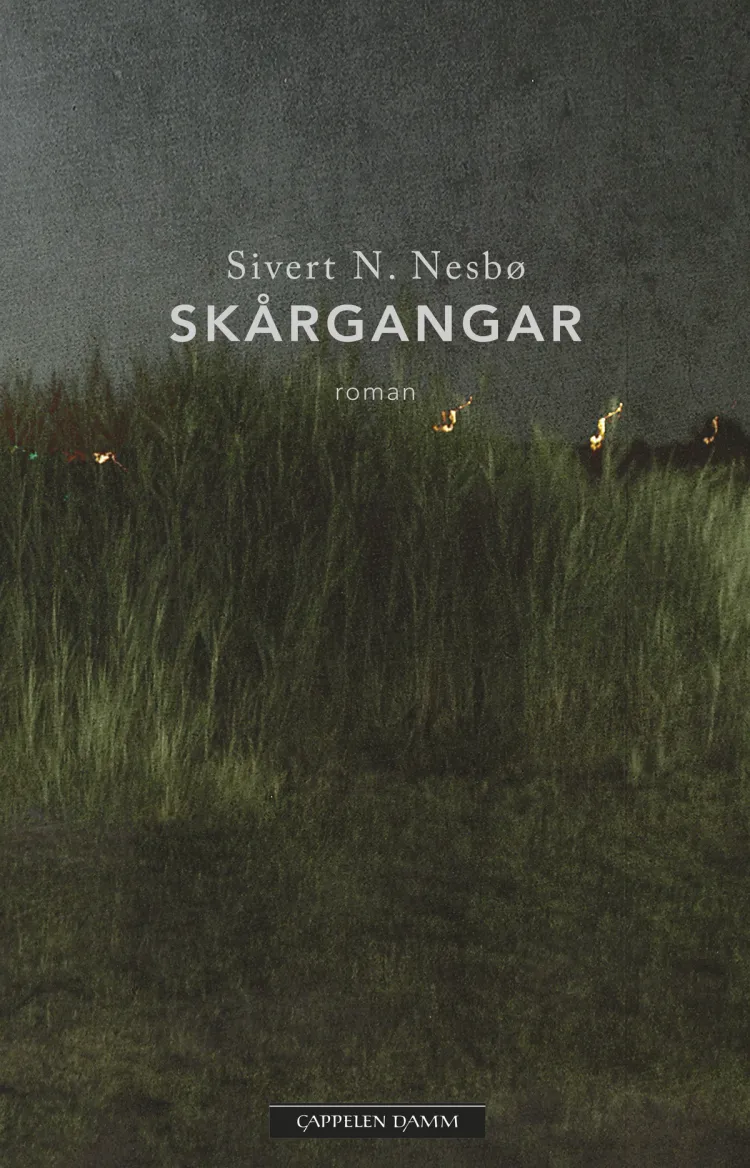 Omslag Skårgangar av Sivert Nesbø (Innbundet)