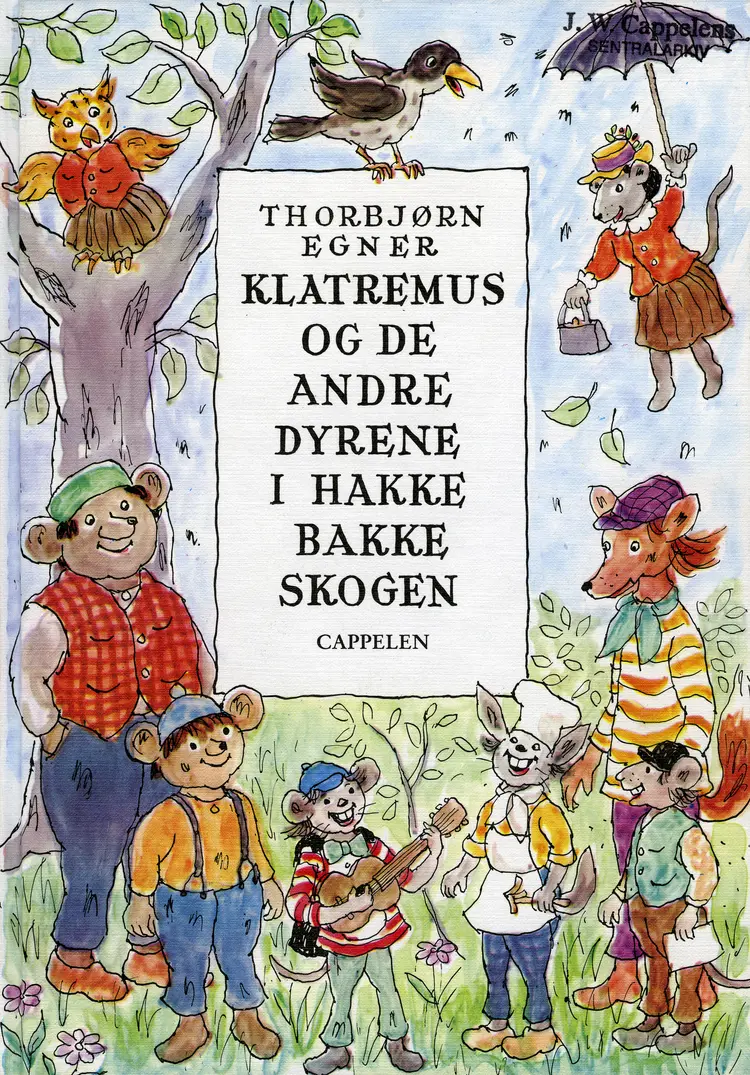 Omslag Klatremus og de andre dyrene i Hakkebakkeskogen (samisk utgave) av Thorbjørn Egner (Innbundet)