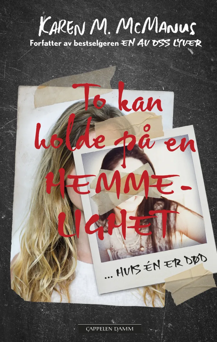 Omslag To kan holde på en hemmelighet av Karen M. McManus (Heftet)