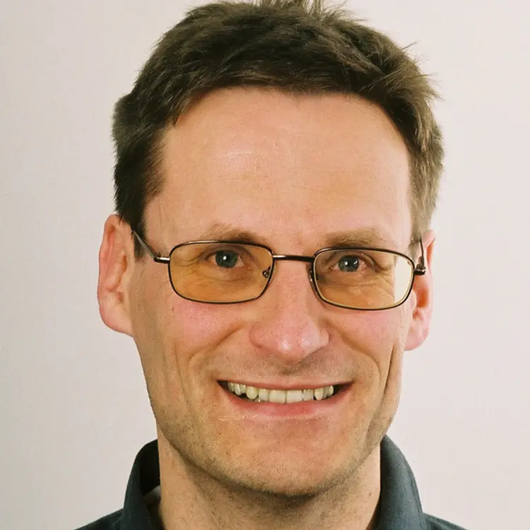 Bidragsyter Arne Østring