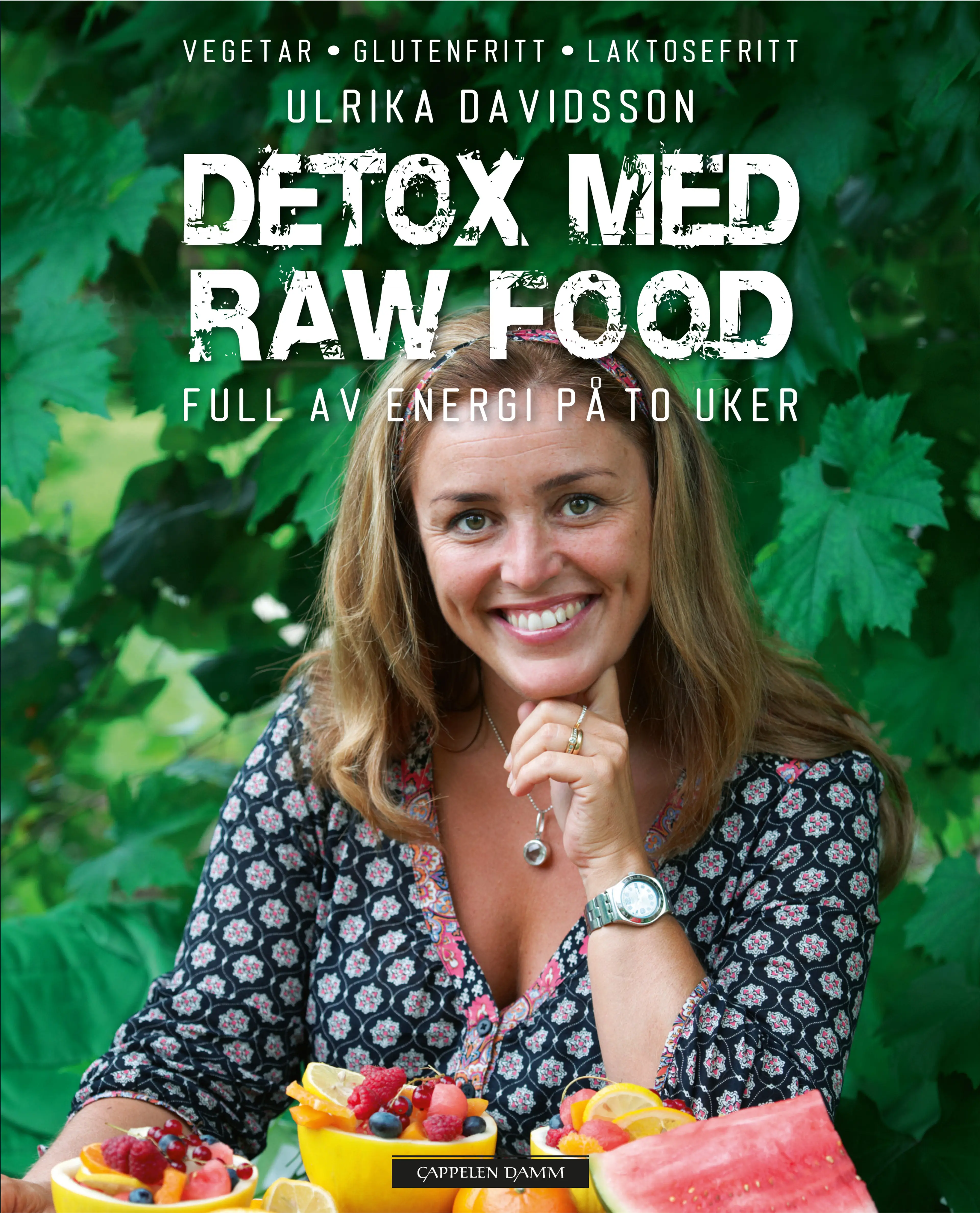 Omslag Detox med raw food av Ulrika Davidsson (Innbundet)