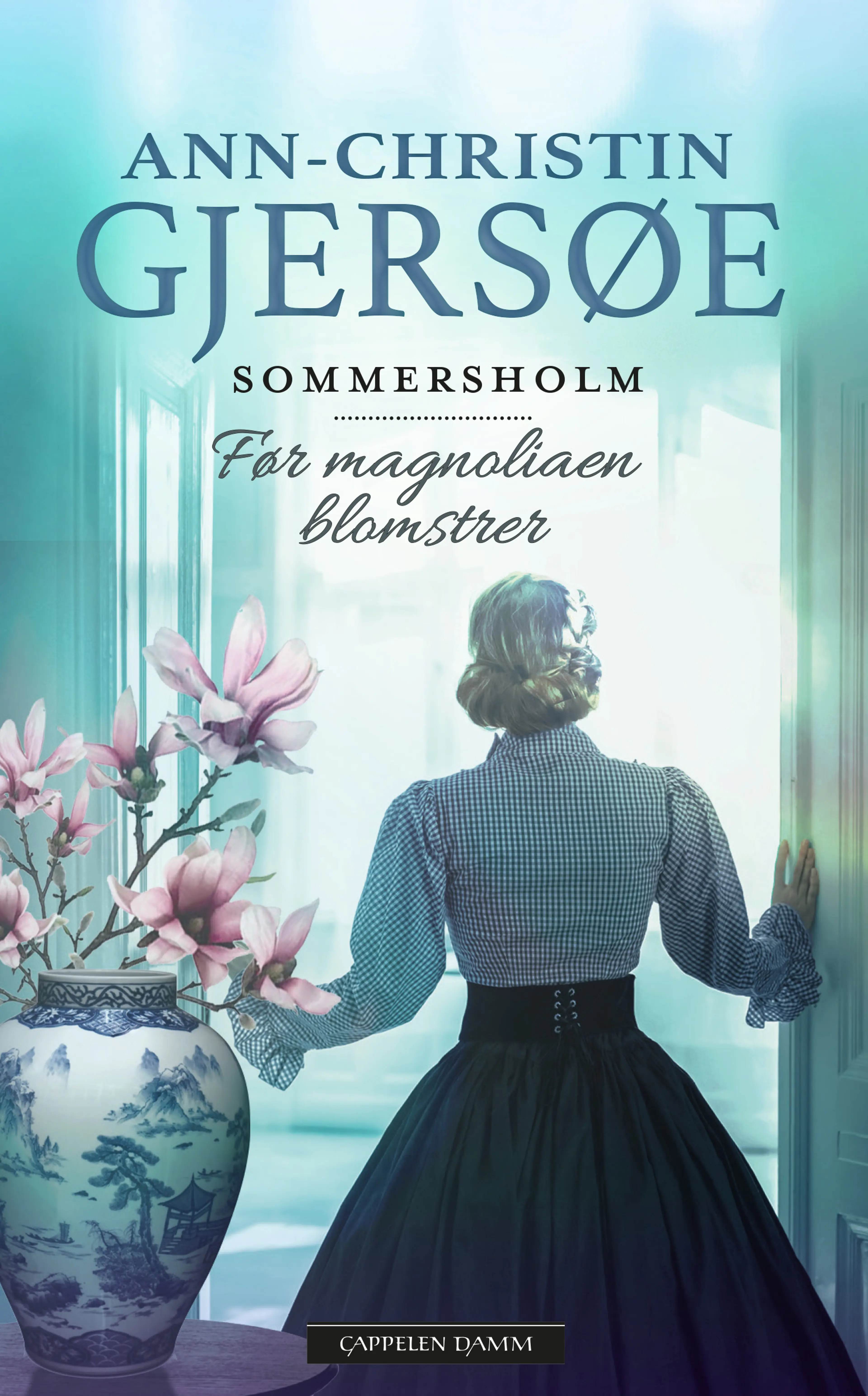 Omslag Før magnoliaen blomstrer av Ann-Christin Gjersøe (Heftet)