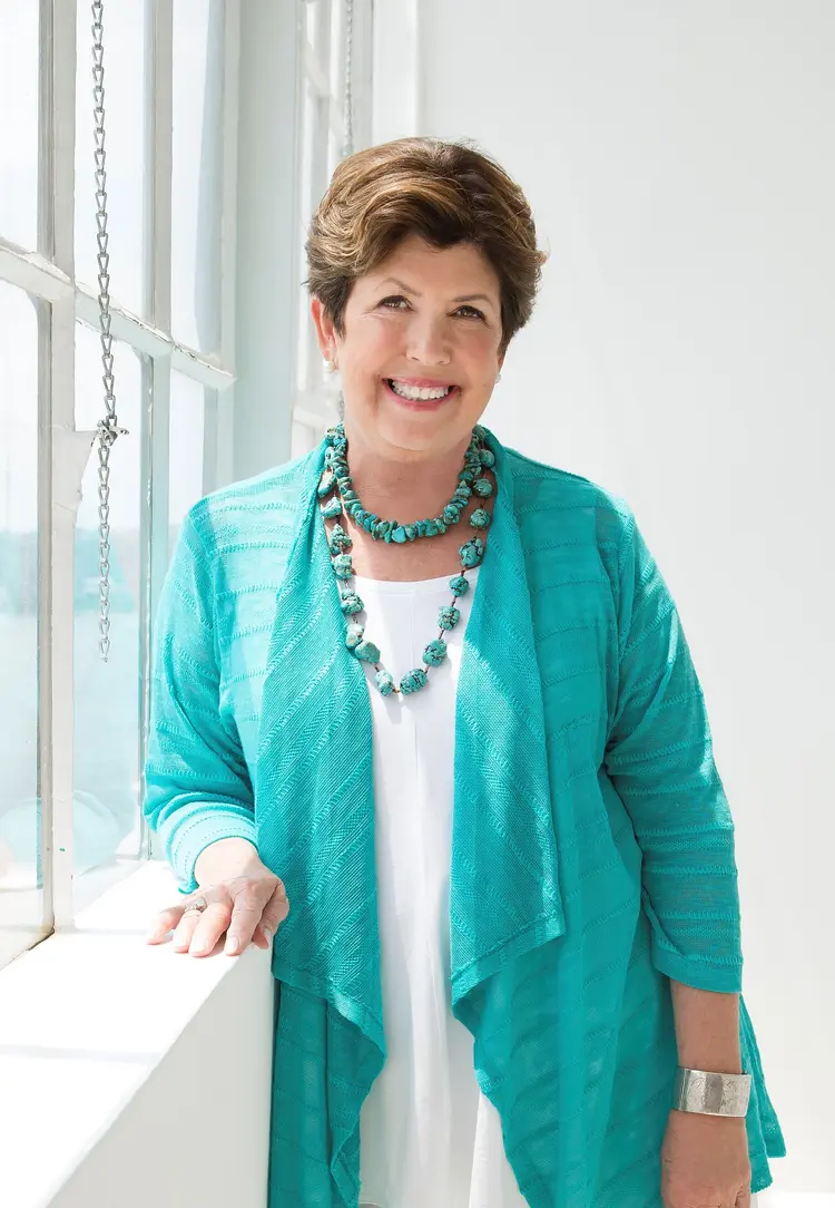 Bidragsyter Mary Kay Andrews