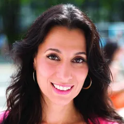 Bidragsyter Yvette Manessis Corporon