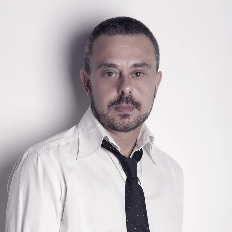 Bidragsyter Antonio Hill