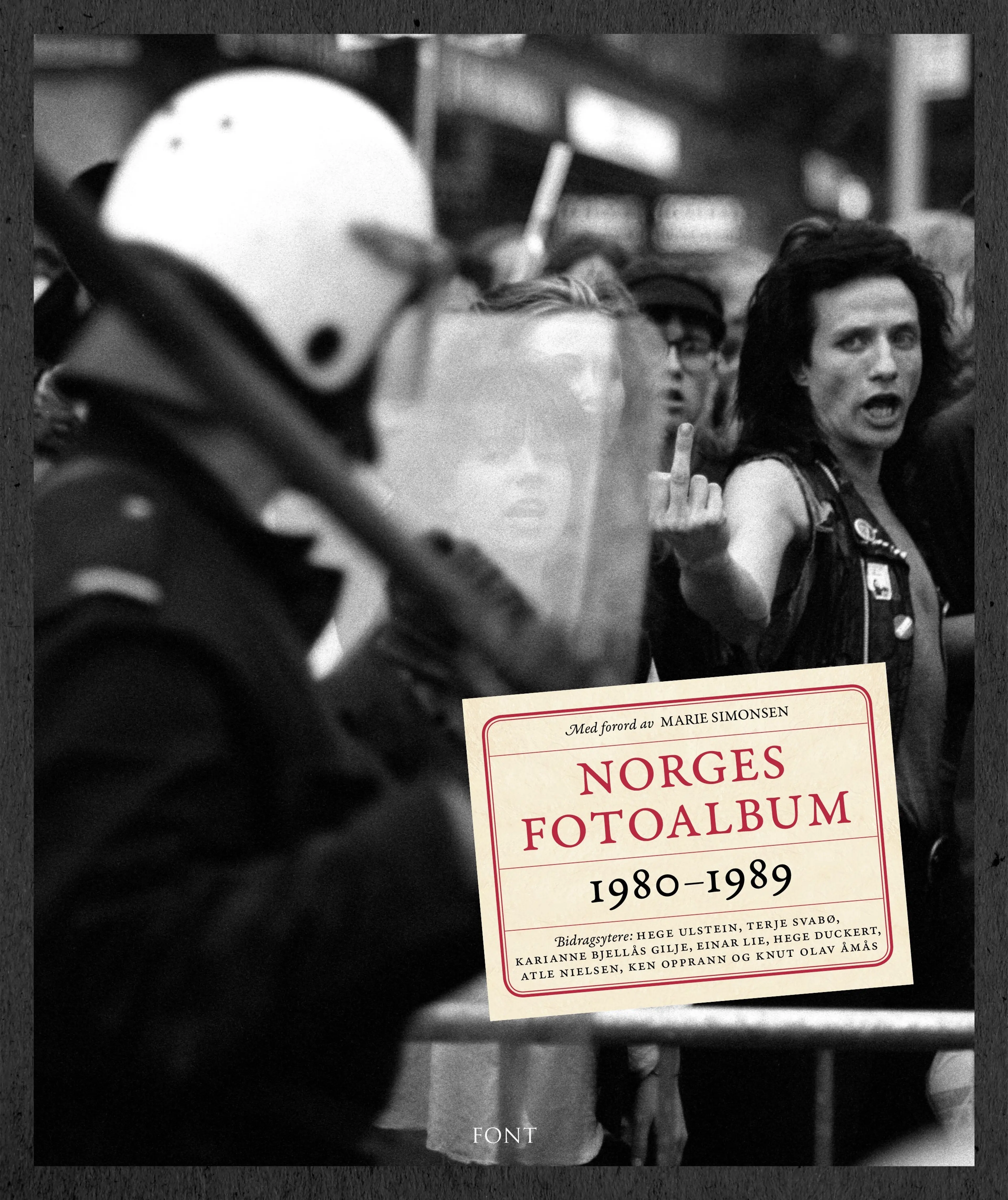 Omslag Norges fotoalbum 1980-1989 av Marie Simonsen (Innbundet)