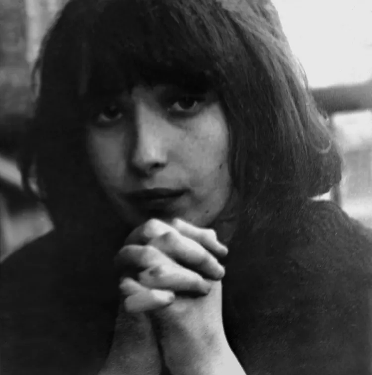 Bidragsyter Elena Sjvarts