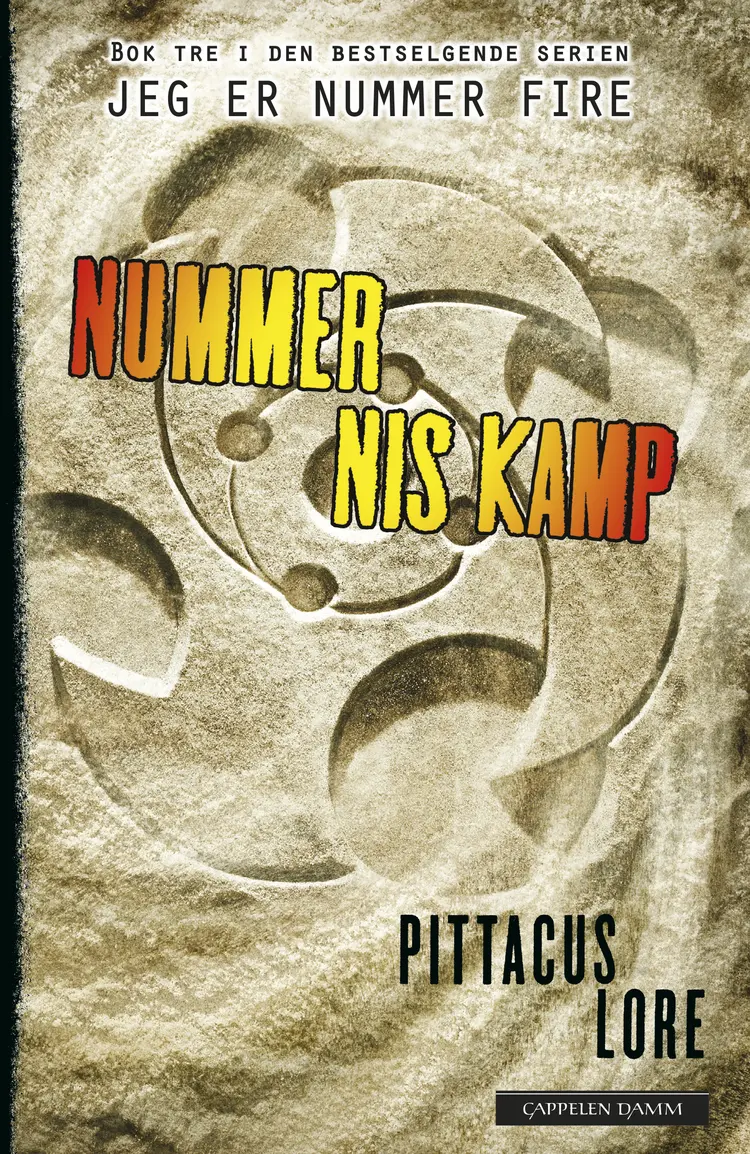 Omslag Nummer nis kamp av Pittacus Lore (Innbundet)
