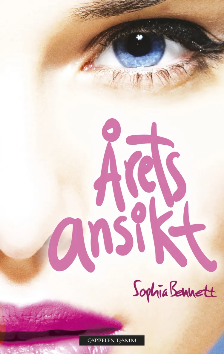 Omslag Årets ansikt av Sophia Bennett (Ebok)