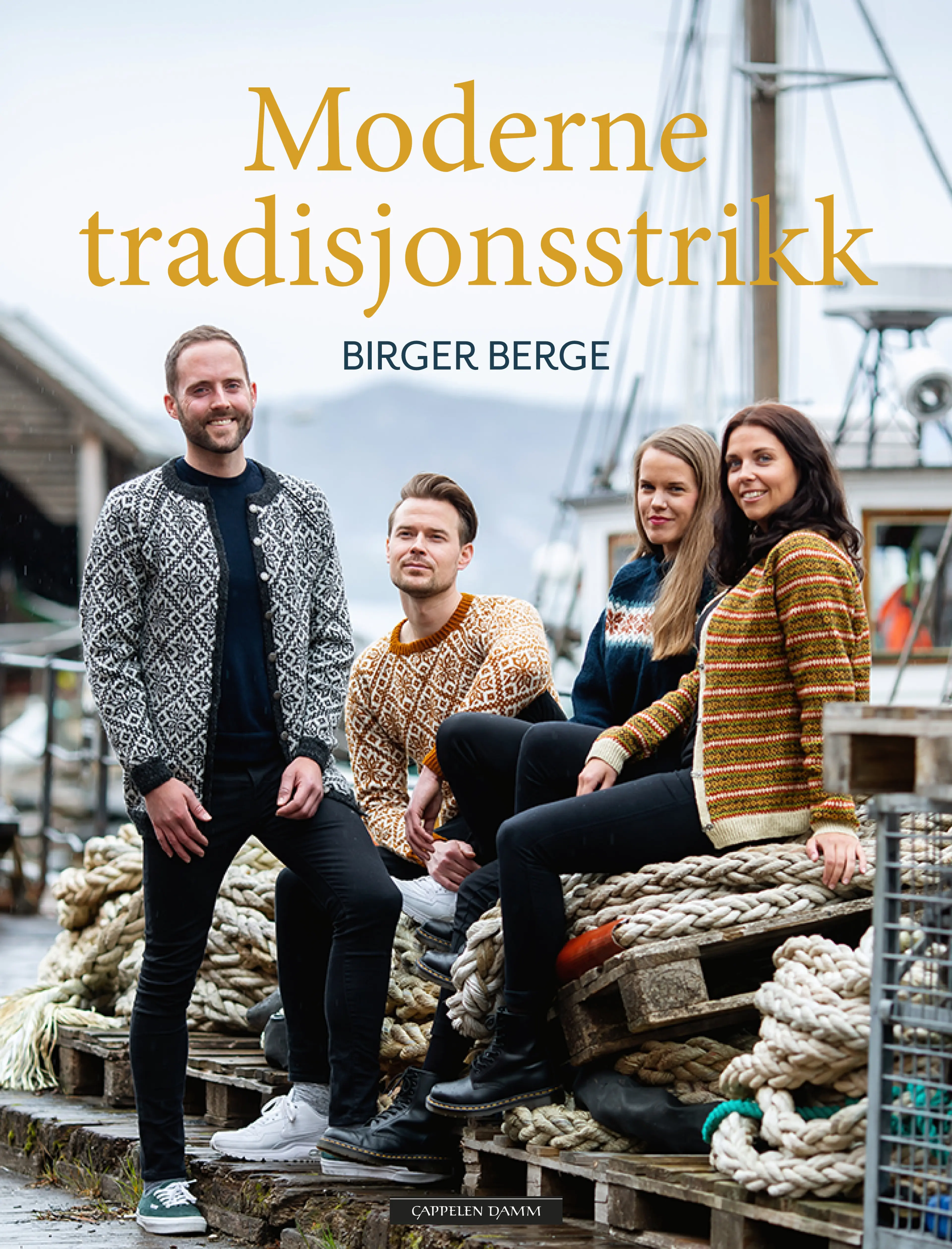 Omslag Moderne tradisjonsstrikk av Birger Berge (Innbundet)