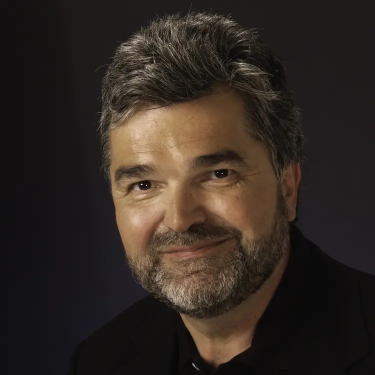 Bidragsyter Emeran Mayer