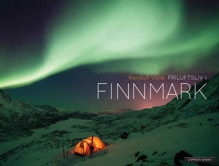 Omslag Friluftsliv i Finnmark av Randulf Valle (Innbundet)