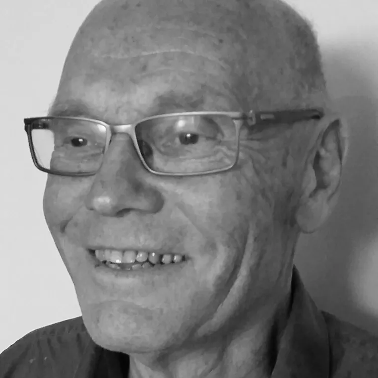 Bidragsyter Erik Andrew