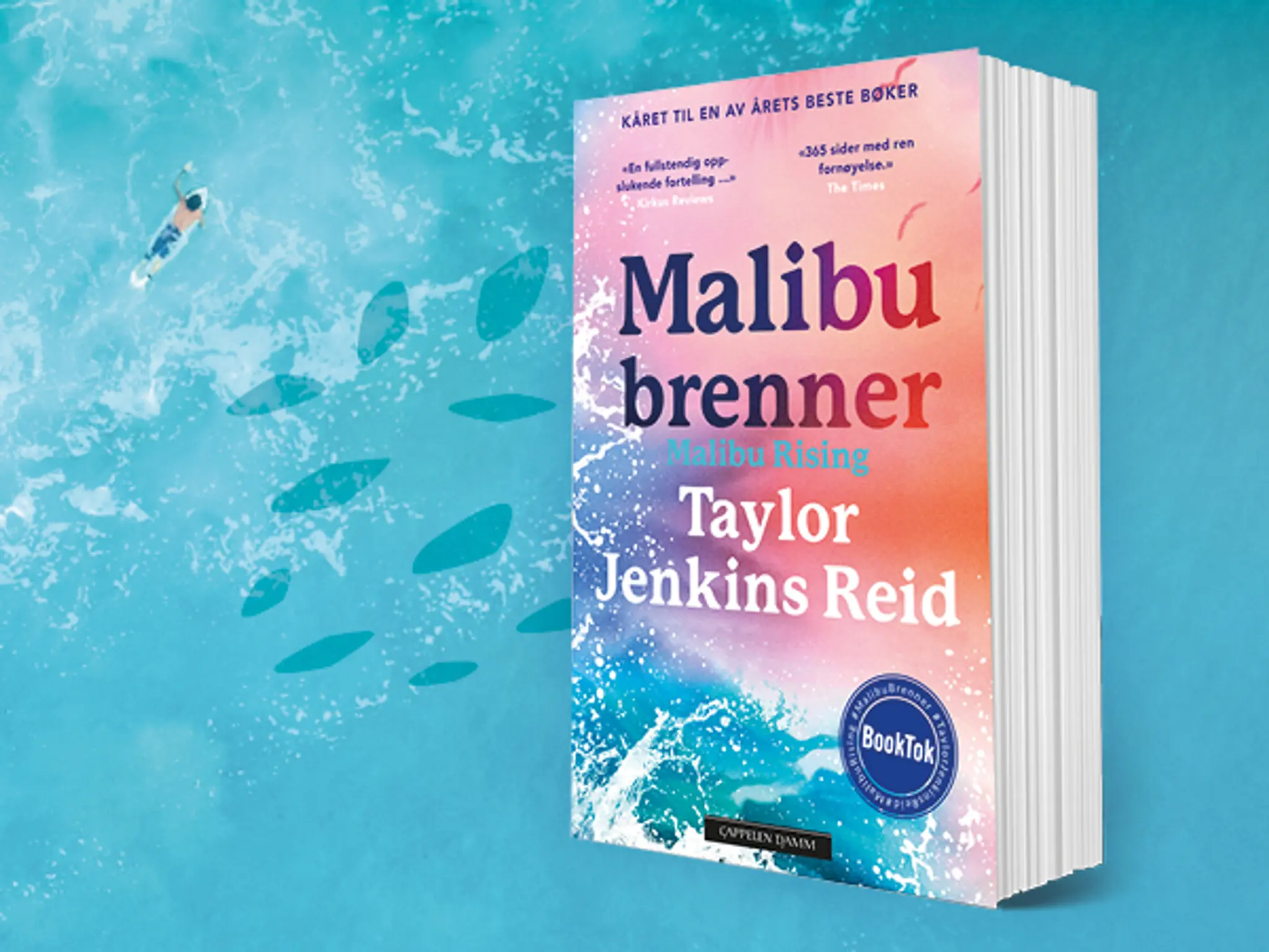 Omslag av boken Malibu brenner på bakgrunn av turkist hav