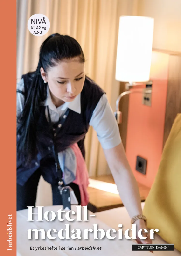 Omslag I arbeidslivet Hotellmedarbeider av Jan Roald Seglsten (Heftet)
