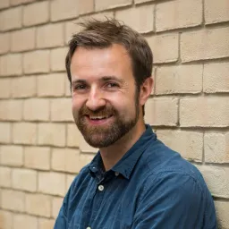 Bidragsyter Kit Yates