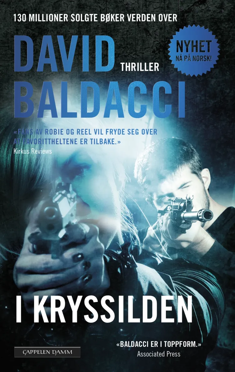 Omslag I kryssilden av David Baldacci (Heftet)