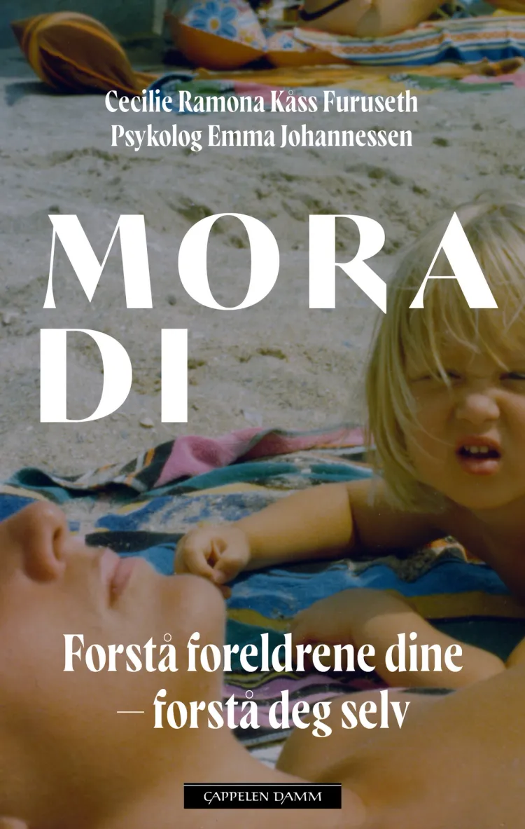 Omslag Mora di av Emma Johannessen og Cecilie Ramona Kåss Furuseth (Innbundet)