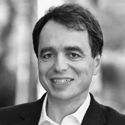Bidragsyter David Safier