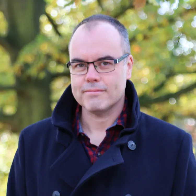 Bidragsyter Sam Lloyd