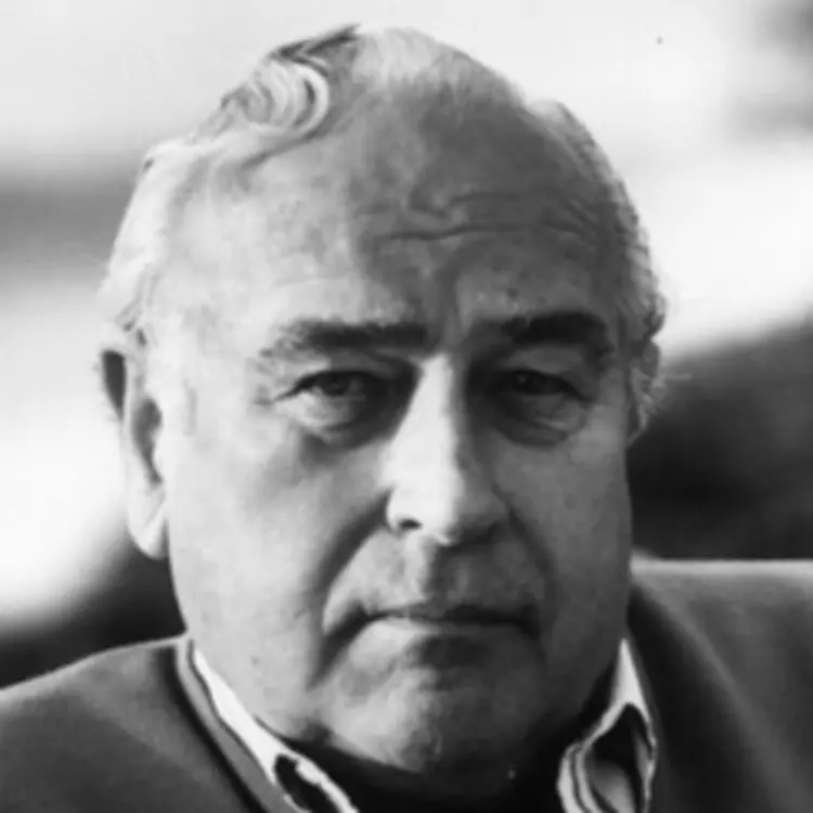 Bidragsyter Robert Ludlum