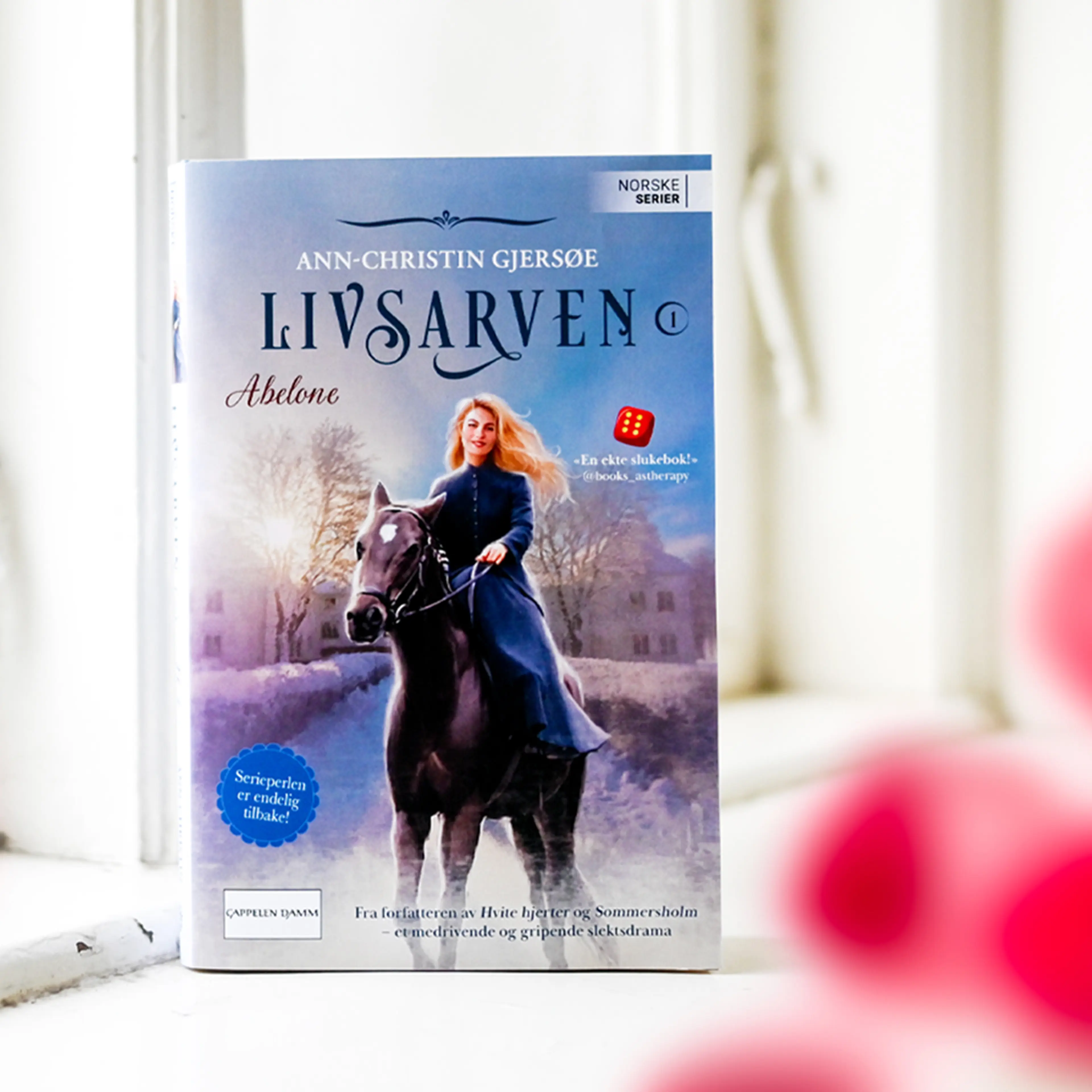 Foto av første bok i serien Livsarven
