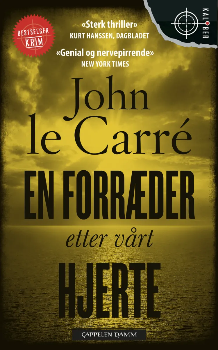 Omslag En forræder etter vårt hjerte av John le Carré (Heftet)