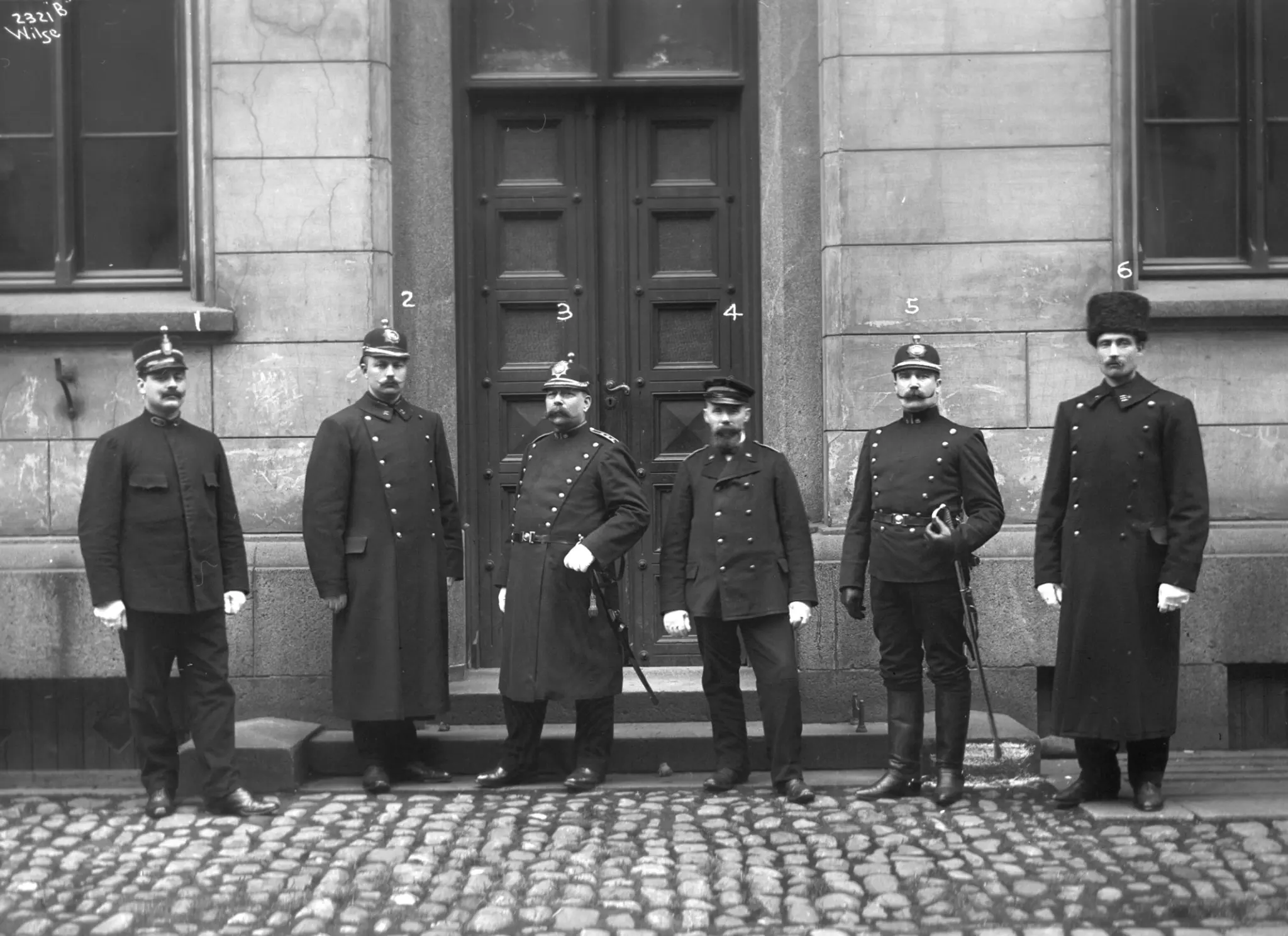 Politikonstabler i Bergen på begynnelsen av 1900-tallet.