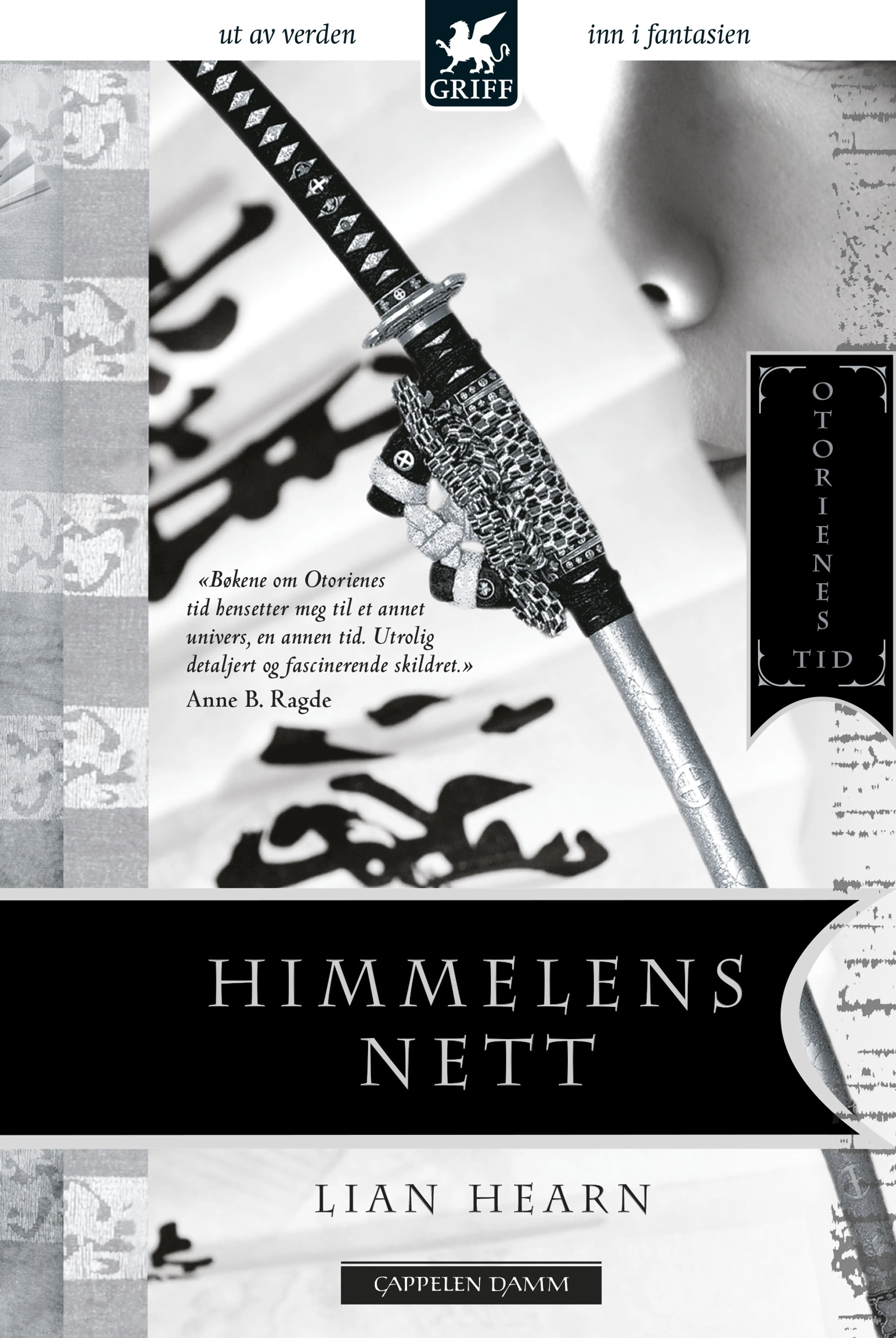 Omslag Himmelens nett av Lian Hearn (Heftet)