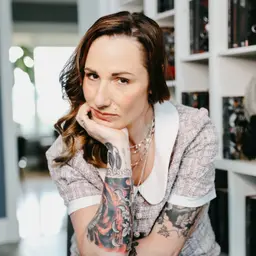 Bidragsyter Jennifer L. Armentrout