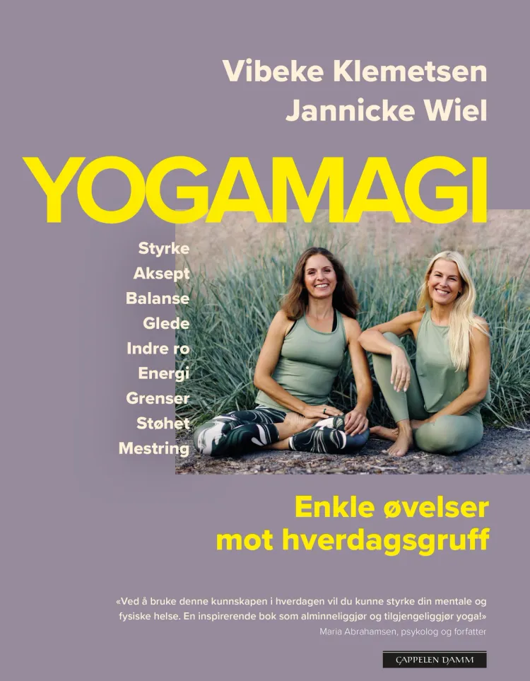 Omslag YOGAMAGI av Vibeke Klemetsen og Jannicke Wiel (Innbundet)