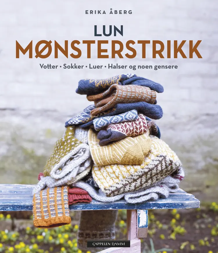 Omslag Lun mønsterstrikk av Erika Åberg (Innbundet)