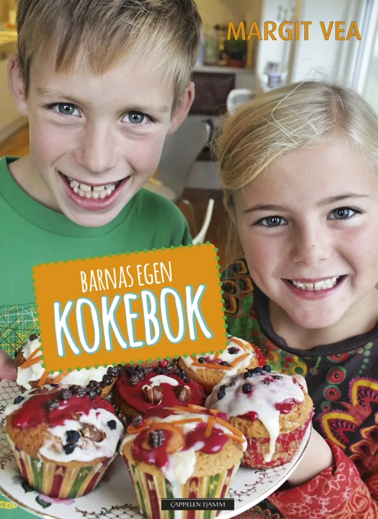 Omslag Barnas egen kokebok av Margit Vea (Innbundet)