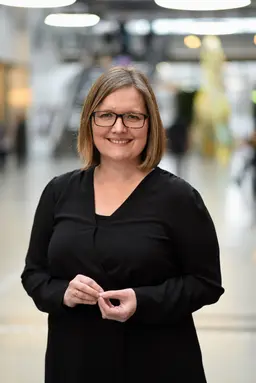 Bidragsyter Nina C. Øverby