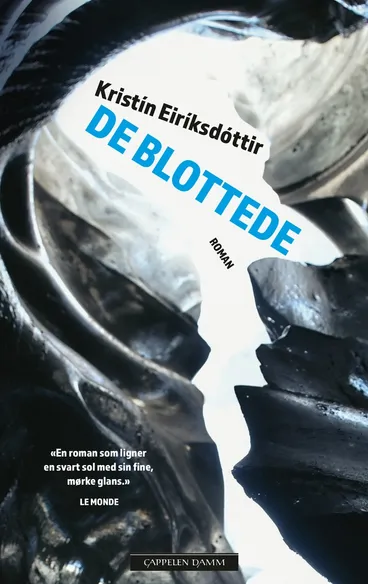 Omslag De blottede av Kristín Eiríksdóttir (Innbundet)