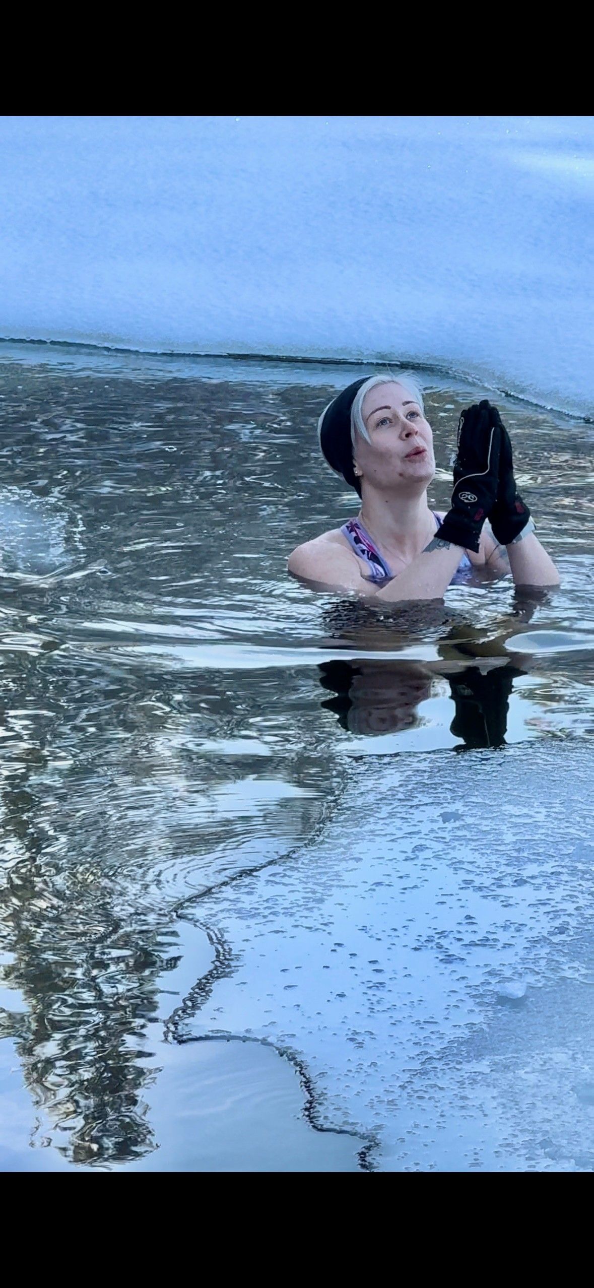 Isbading i Semsvannet