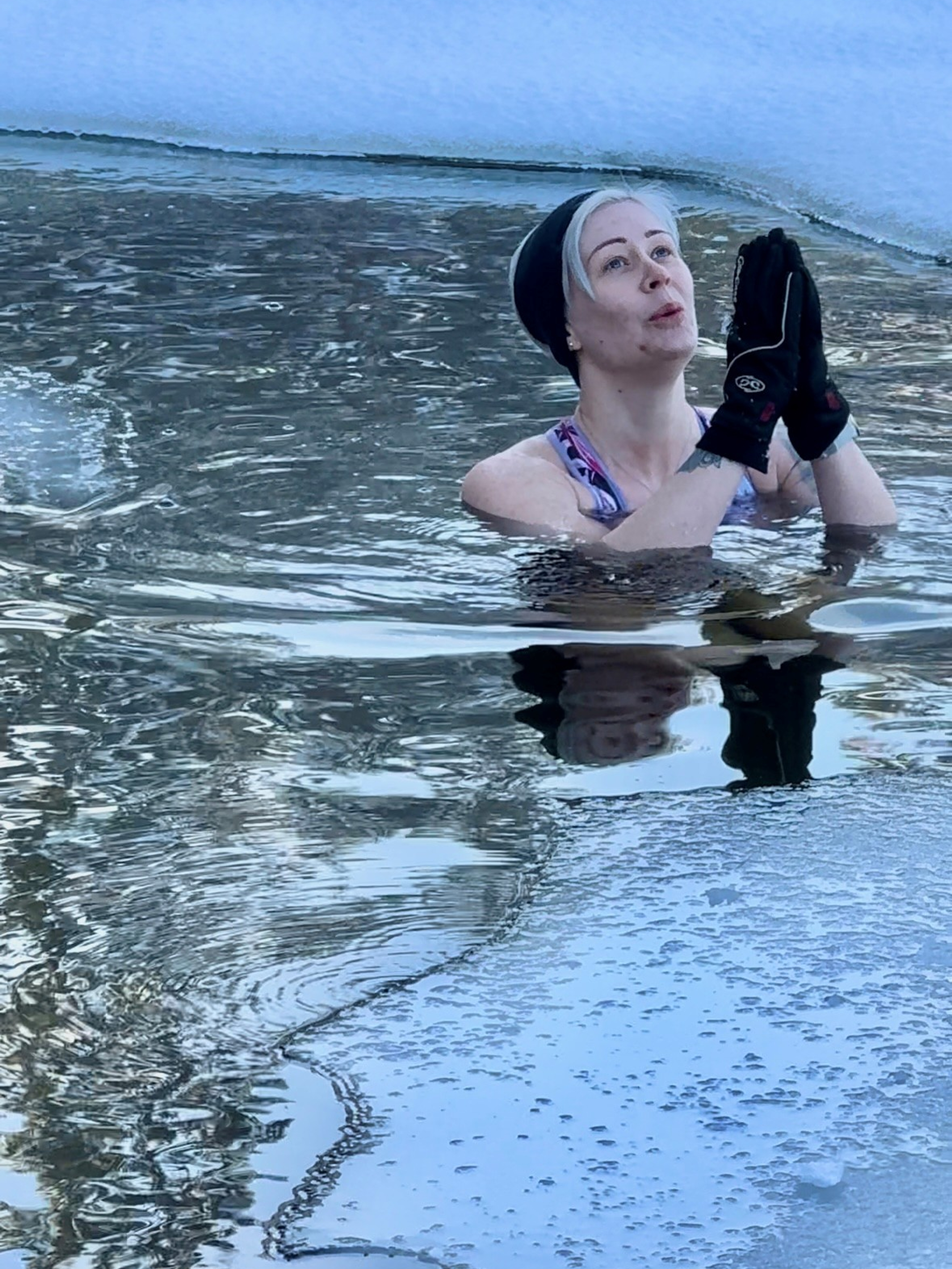 Isbading i Semsvannet