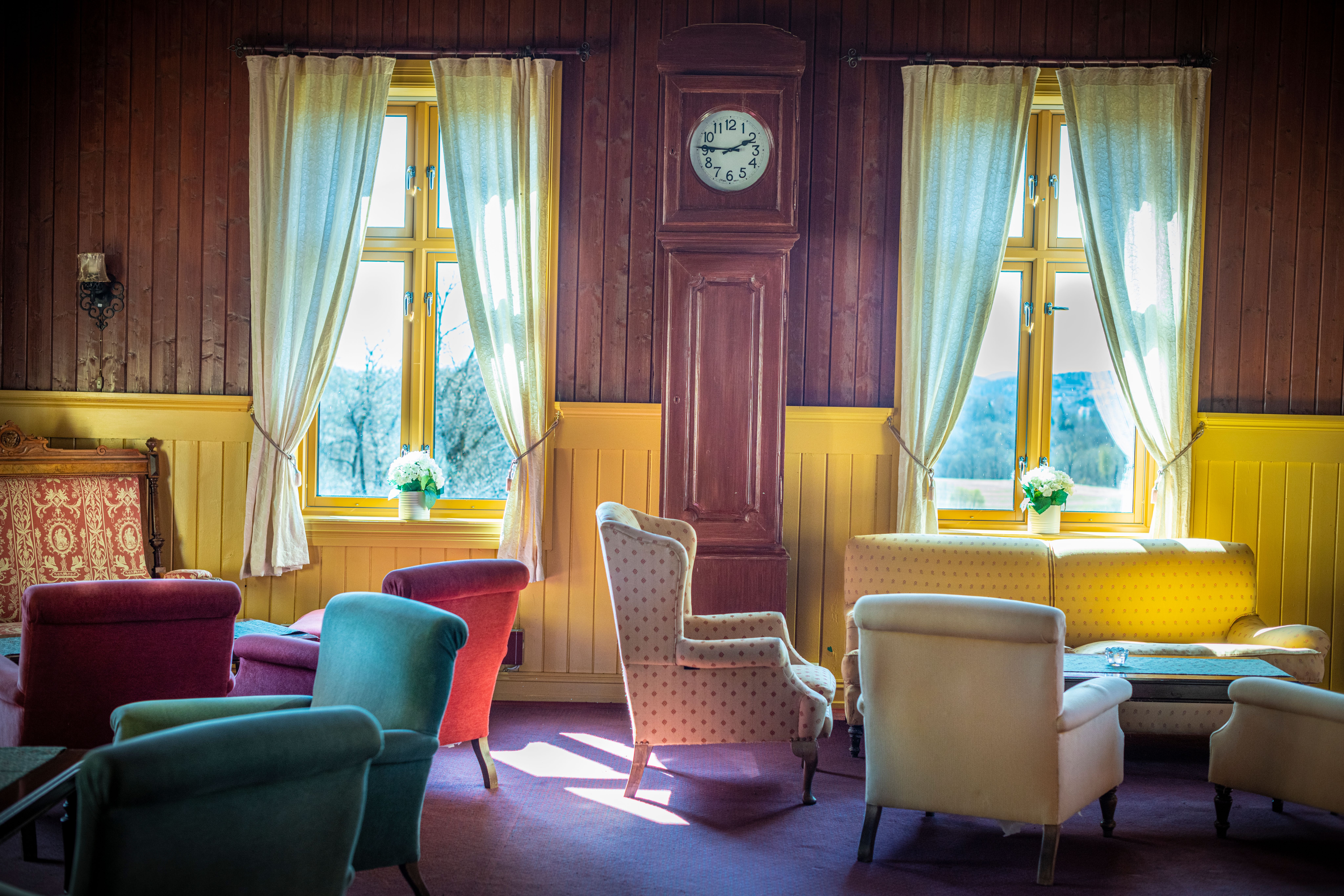 Semstuen med fint vårlys