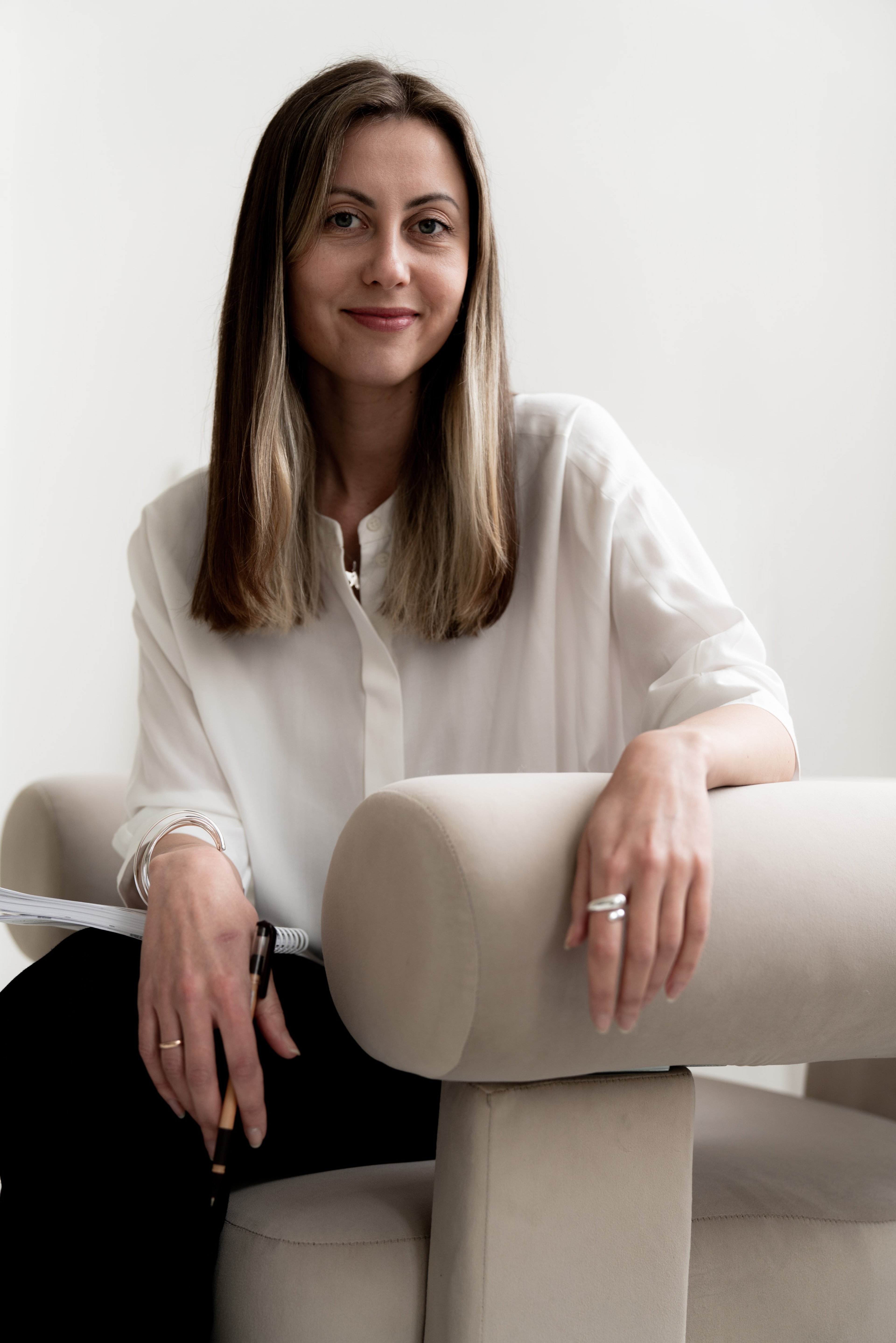 Oksana — Personal Brand — frame 13