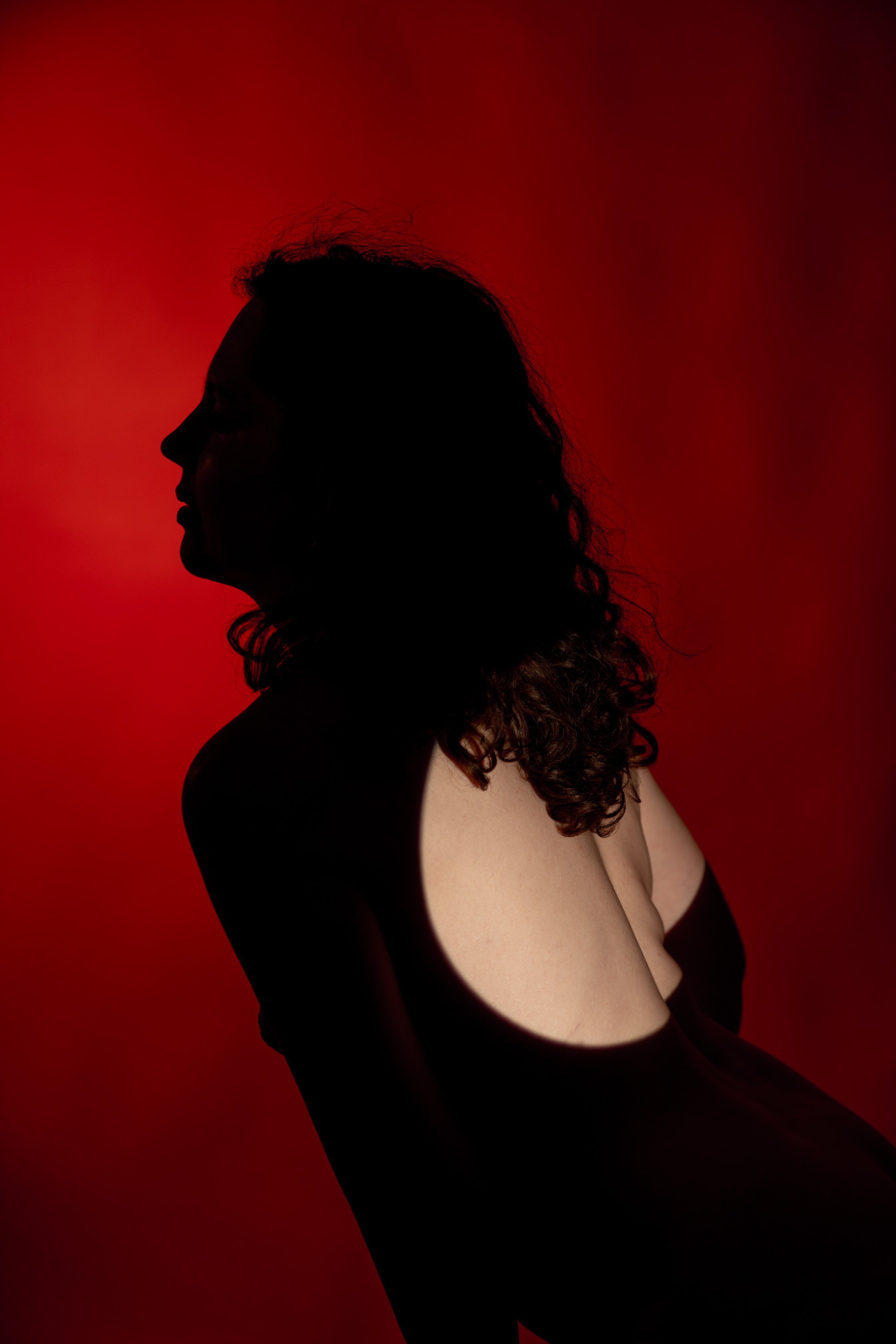Nina — Traces of Light — frame 16