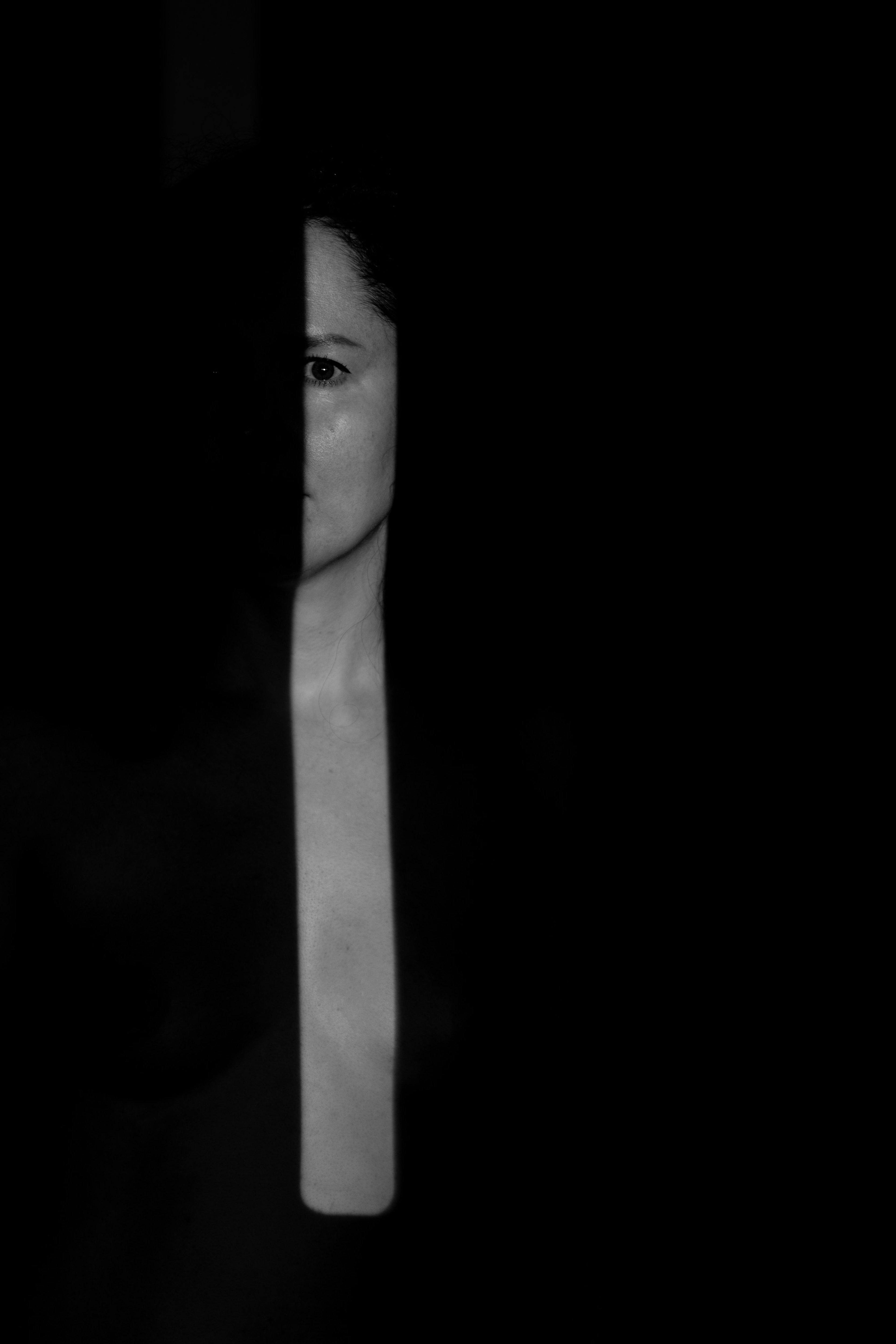 Nina — Traces of Light — frame 10