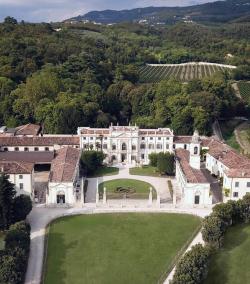 Tenuta Santa Maria Di Gaetano Bertani