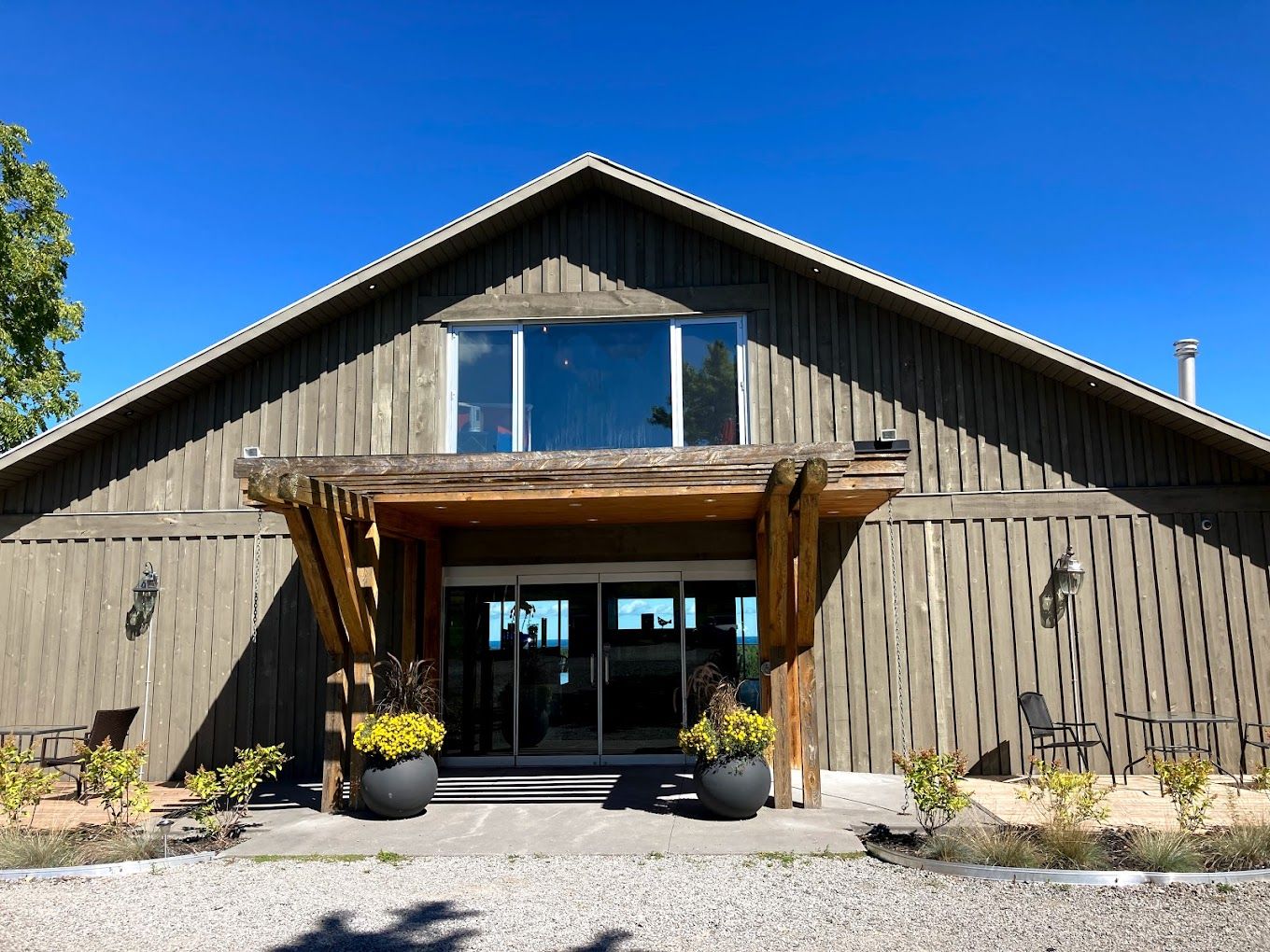 Locust Lane Estate Winery