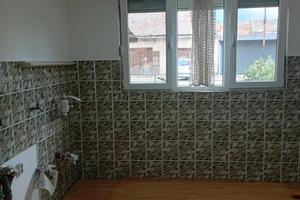 Dvorišni stan 80m2 2