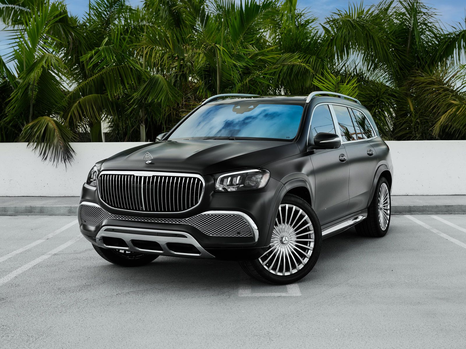 Mercedes Benz GLS Maybach Satin Black for rent in Miami