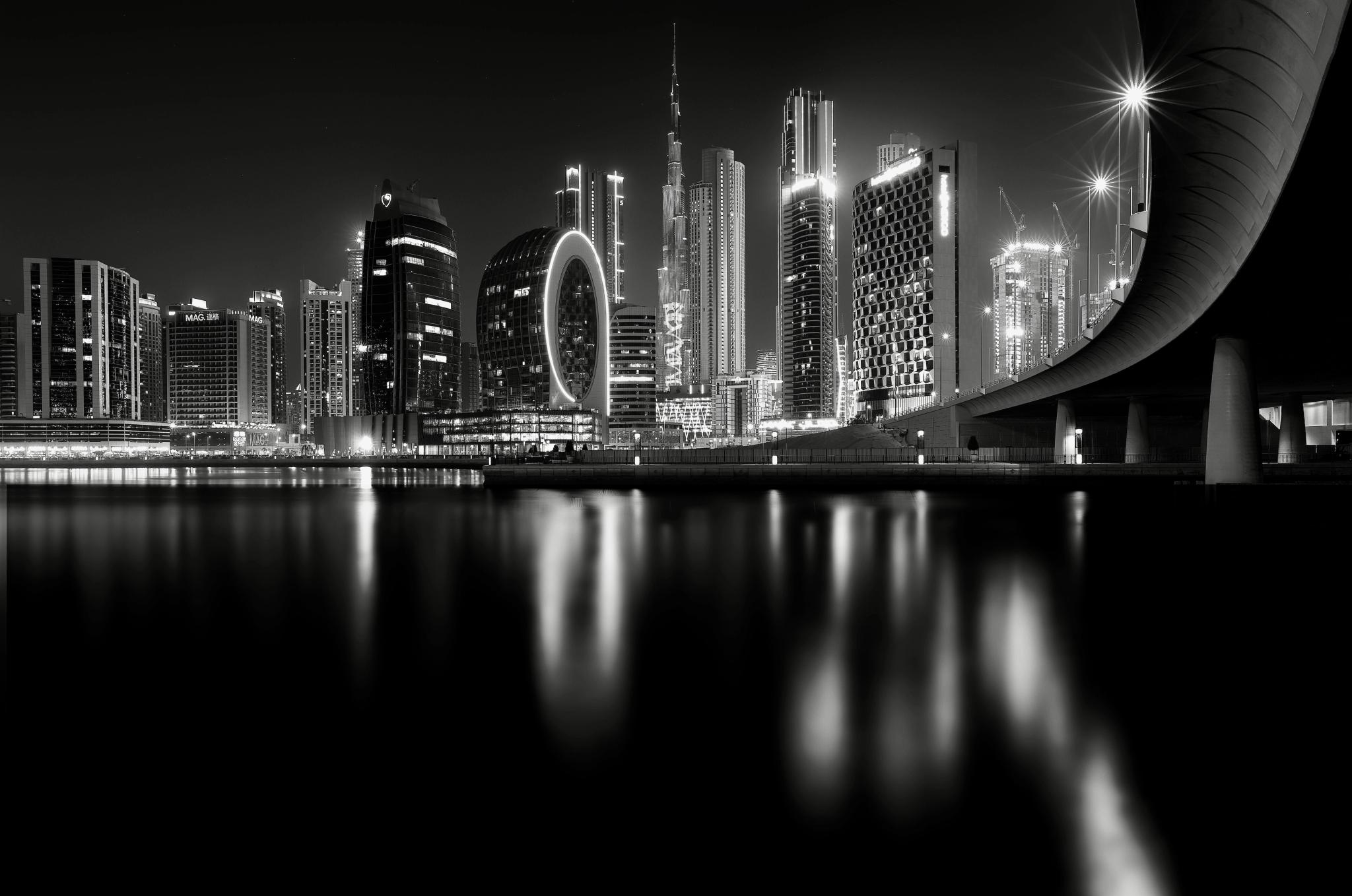 Dubai at night