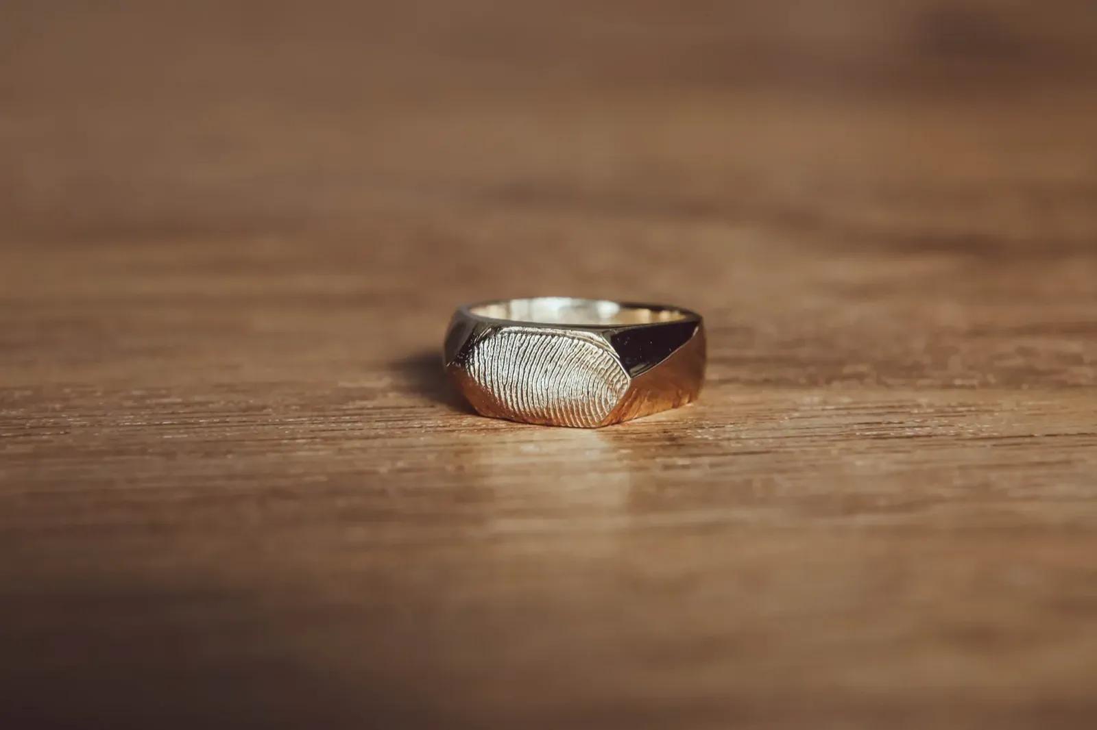 Finishes - Fingerprint Impression