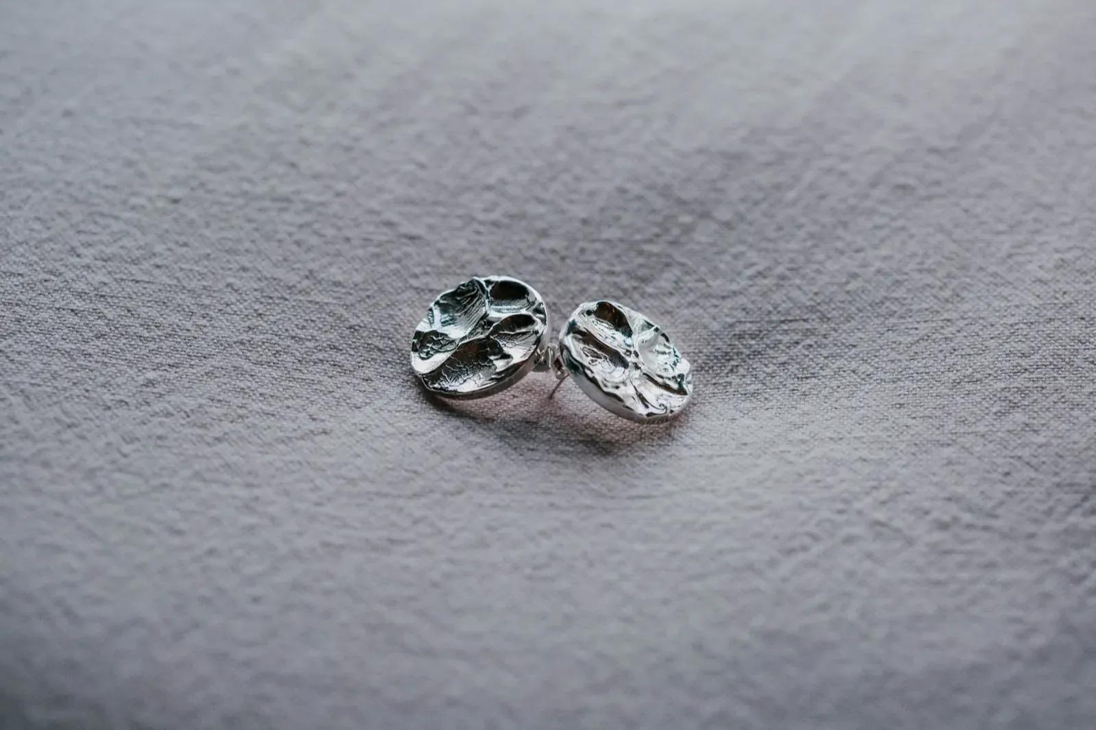 Textured Disc Studs